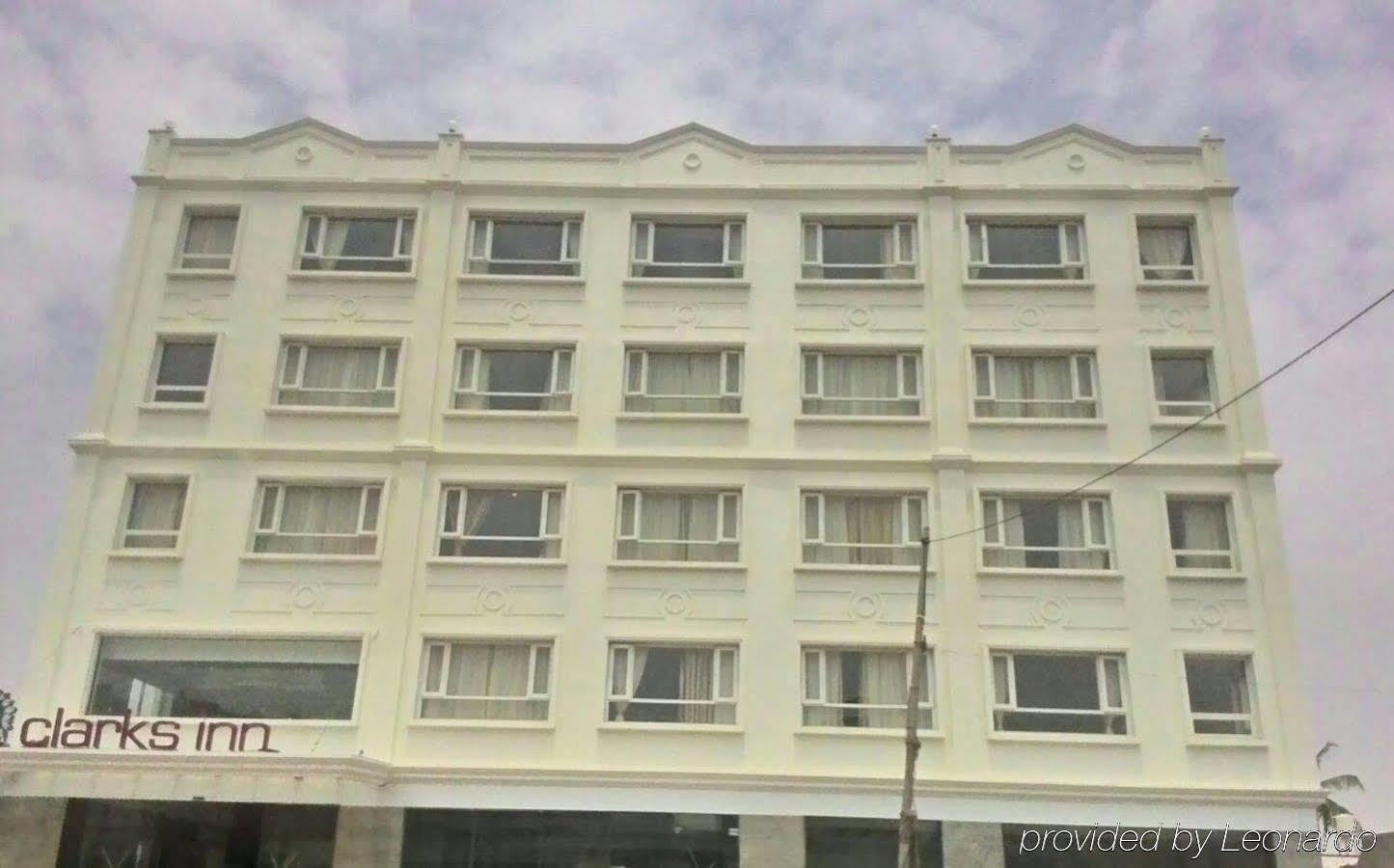 Grand Clarks Inn Бадами Экстерьер фото